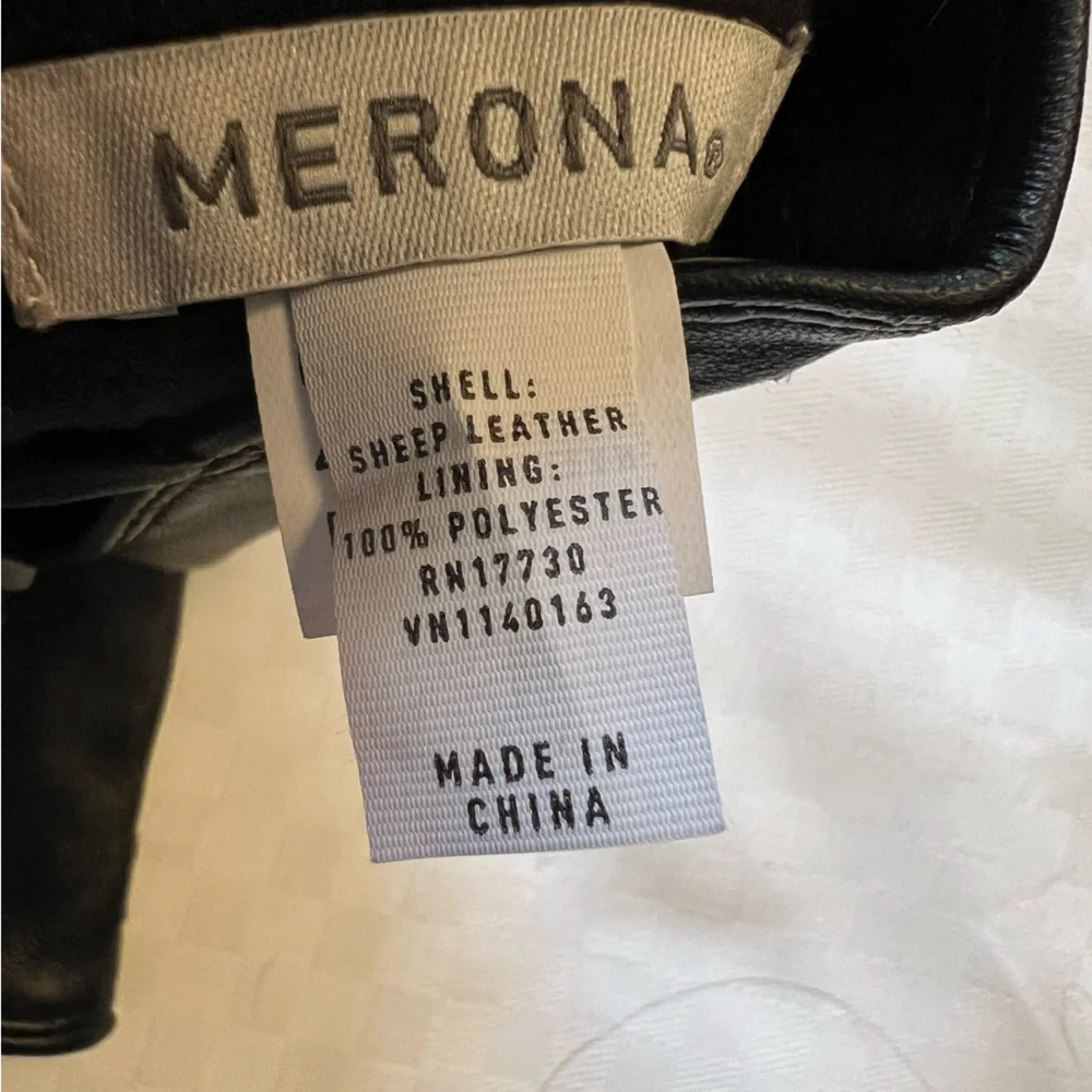 Merona Black Leather Preppy Gloves